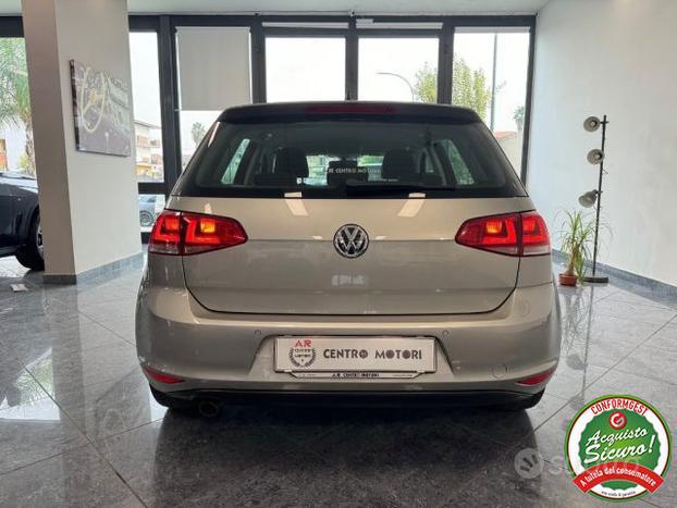 VOLKSWAGEN Golf 1.6 TDI 110 CV DSG Highline Navi