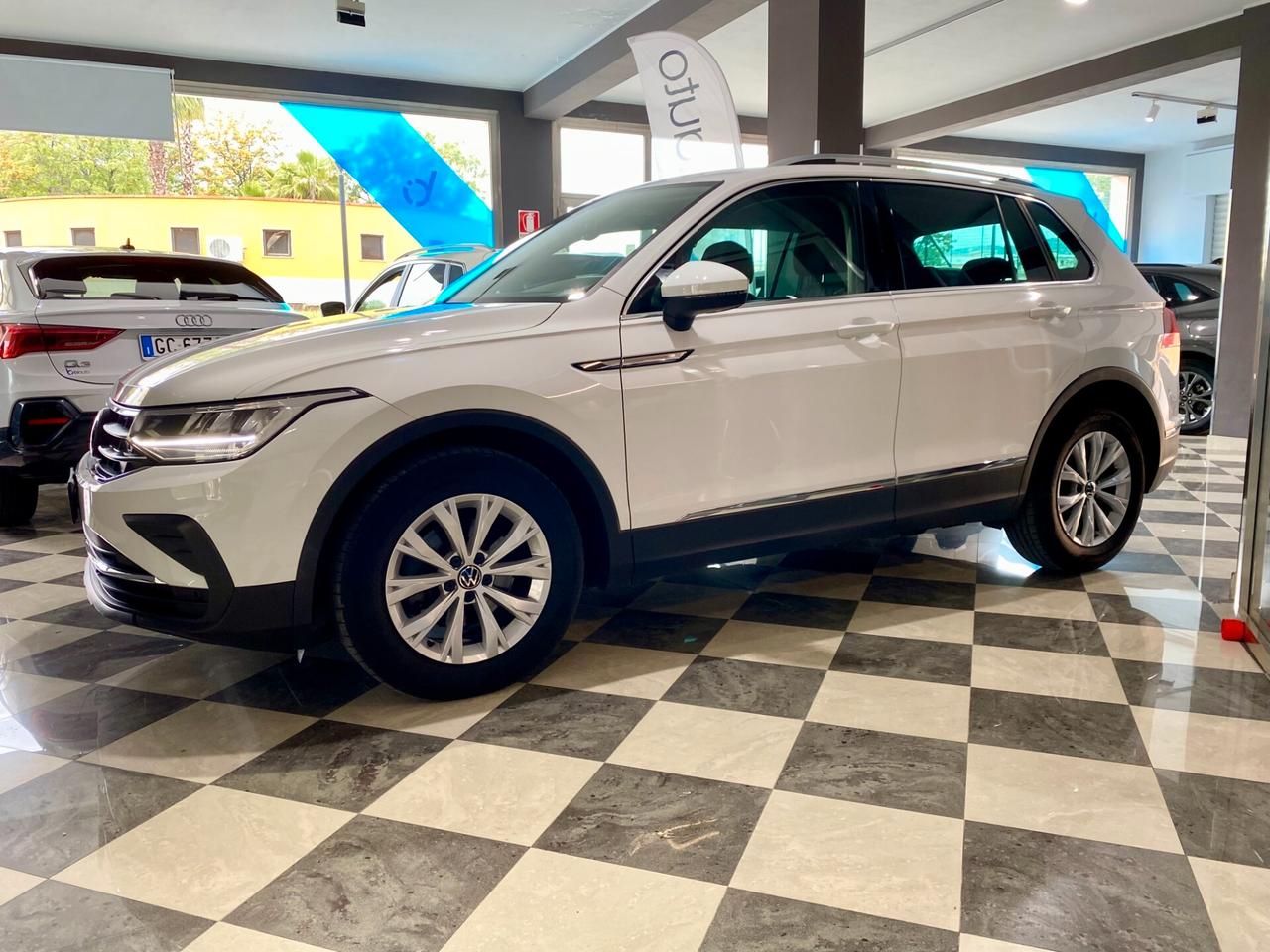 Volkswagen Tiguan 2.0 TDI 150 CV SCR DSG Life-2022