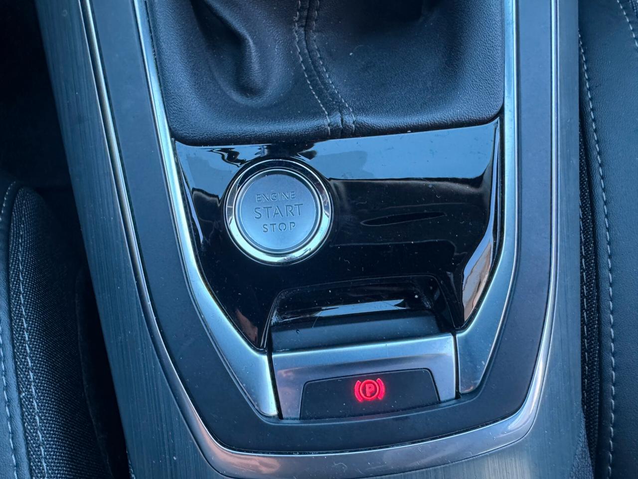 PEUGEOT 308 PureTech Turbo 130 S&S Allure UNICO PROPRIETARIO