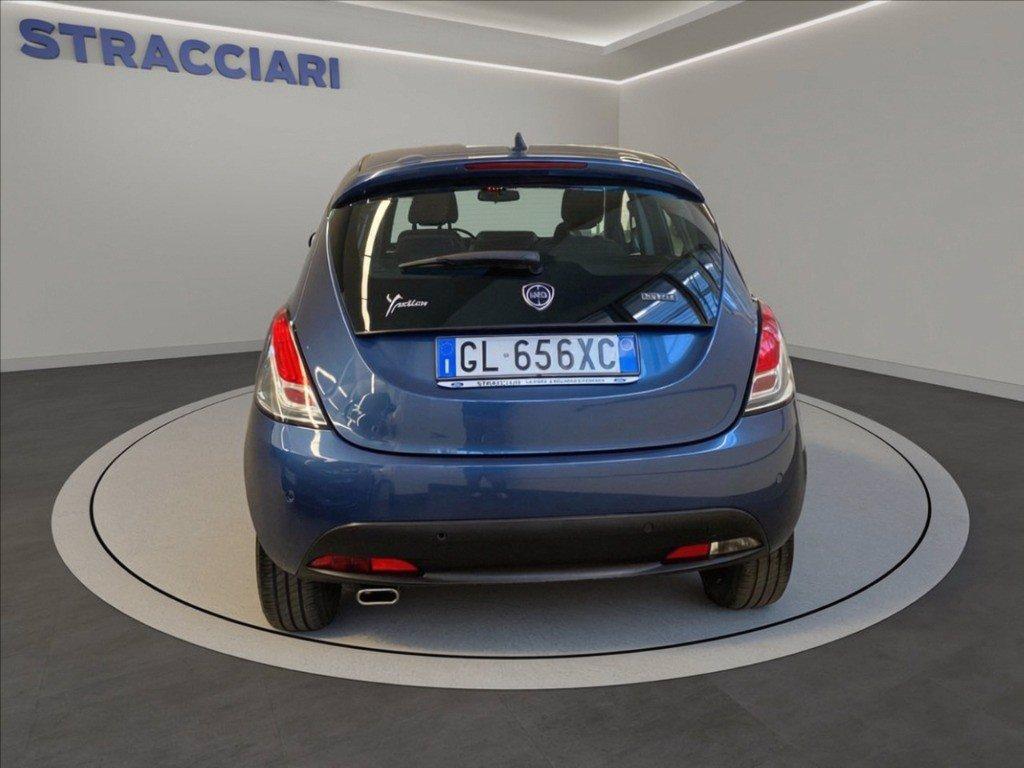 LANCIA Ypsilon 1.0 firefly hybrid Gold s&s 70cv del 2022
