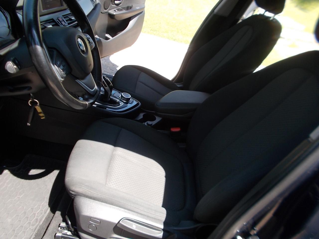 Bmw 220d Active Tourer Advantage Autom.