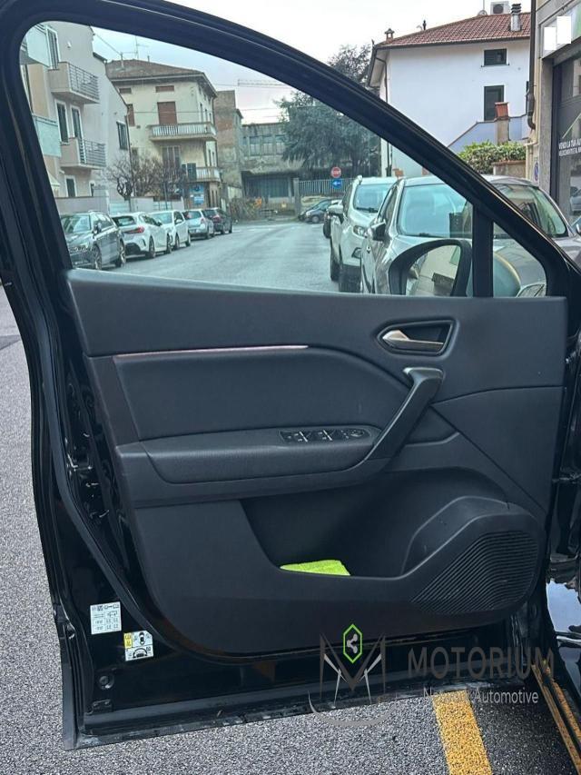 Renault Captur Plug-in Intens- NEOPATENTATI- TUTTO INCLUSO