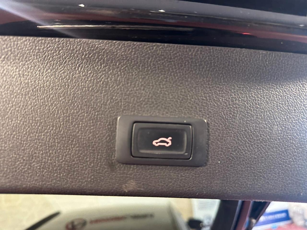 Audi A4 Avant 2.0 TDI 177CV quattro S Tronic Edition