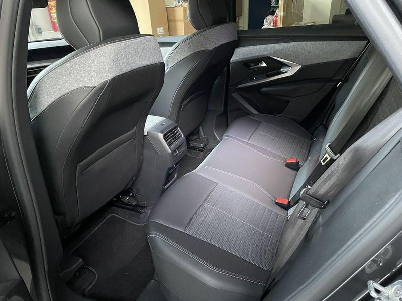 Peugeot 3008 3008 Hybrid 136 e-DCS6 Allure