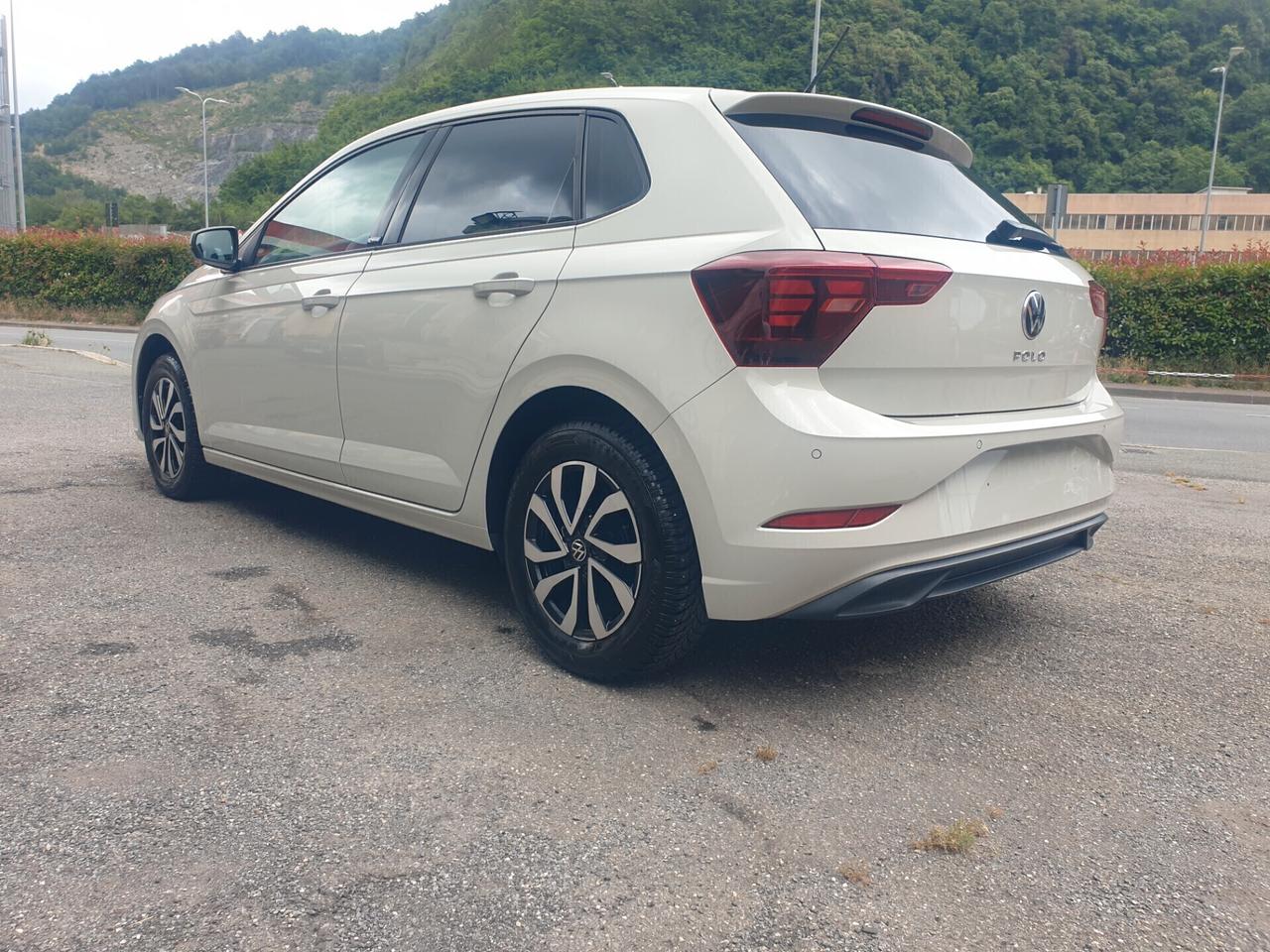 Volkswagen Polo 1.0 active