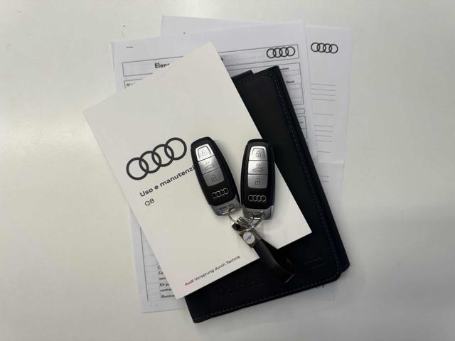 AUDI Q8 45 TDI quattro tiptronic