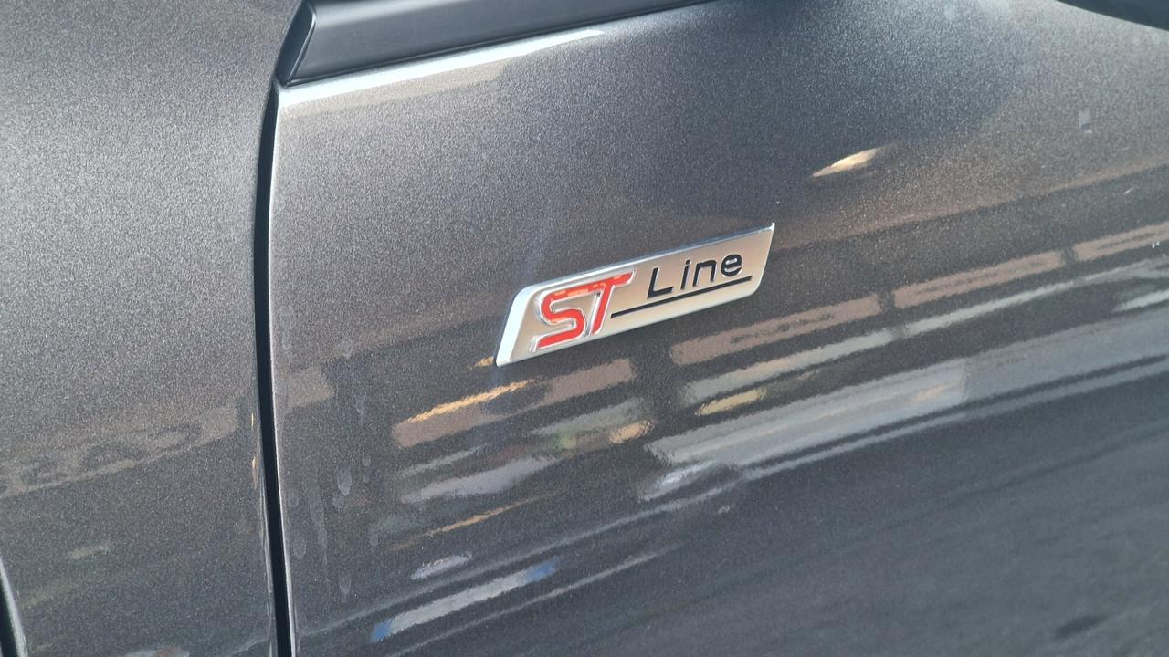 Ford Kuga 2.5 Plug In Hybrid 225 CV CVT 2WD ST-Line