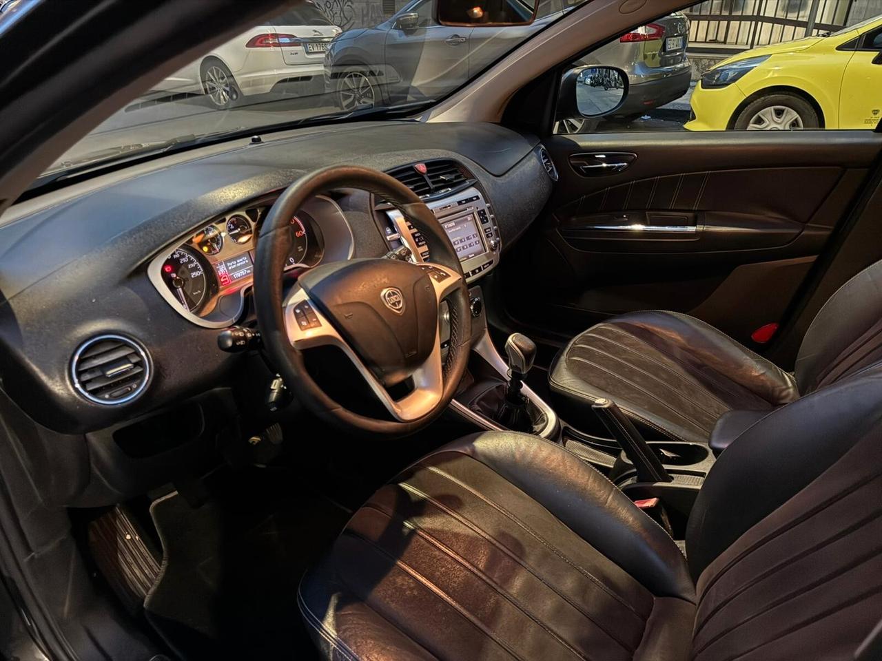 Lancia Delta 1.6 MJT DPF Platino