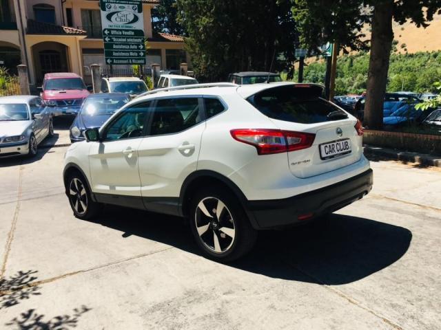 Nissan Qashqai 1.6 dCi 131cv Automatica Tetto N-Connecta