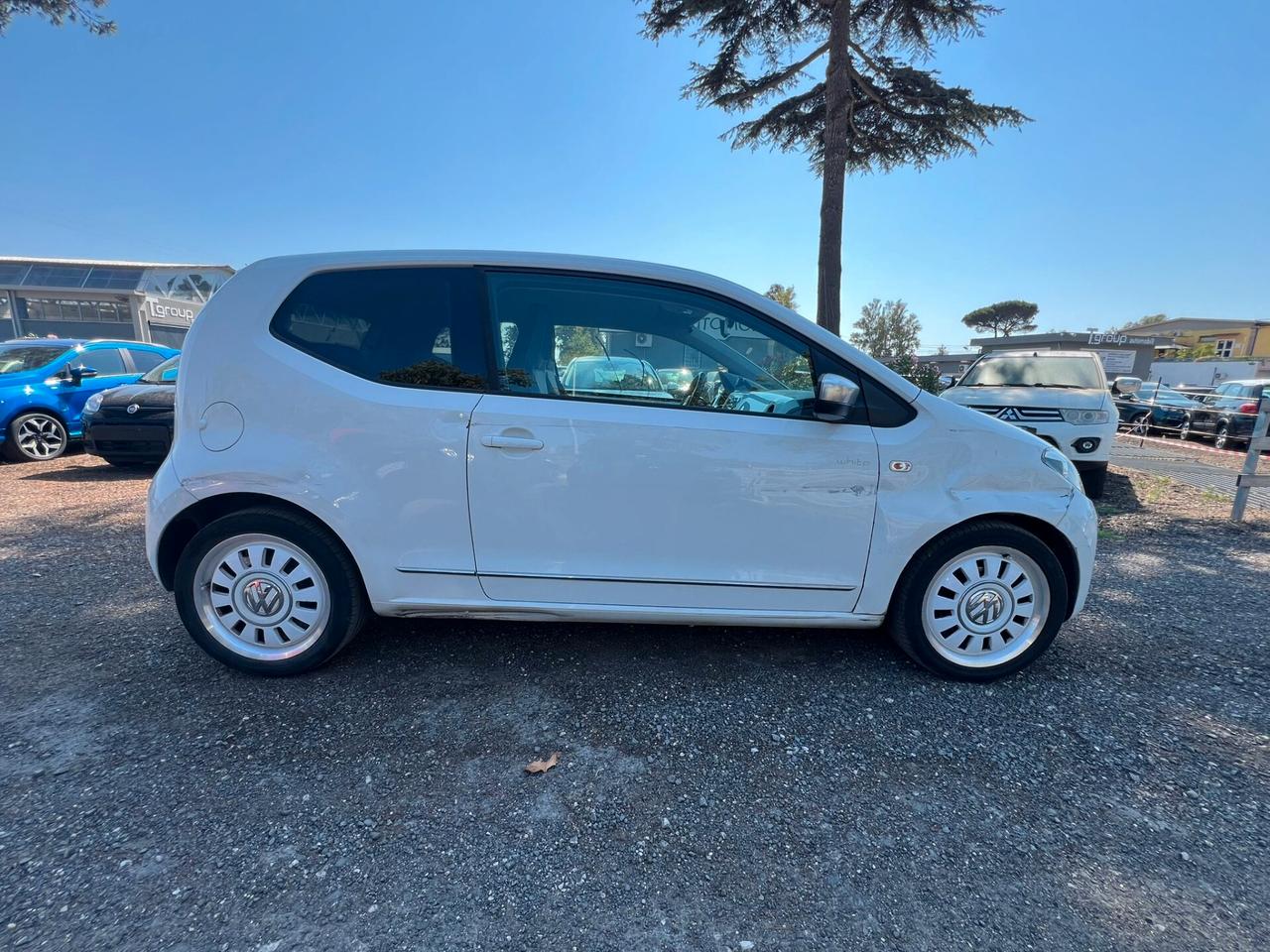 Volkswagen up! 1.0 75 CV 5p. high up!