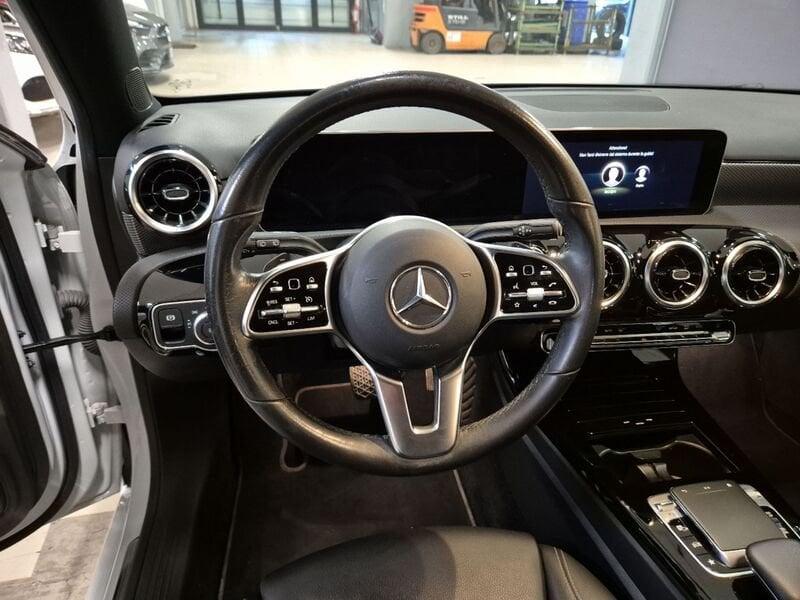 Mercedes-Benz Classe A - W177 2018 A 180 Sport auto