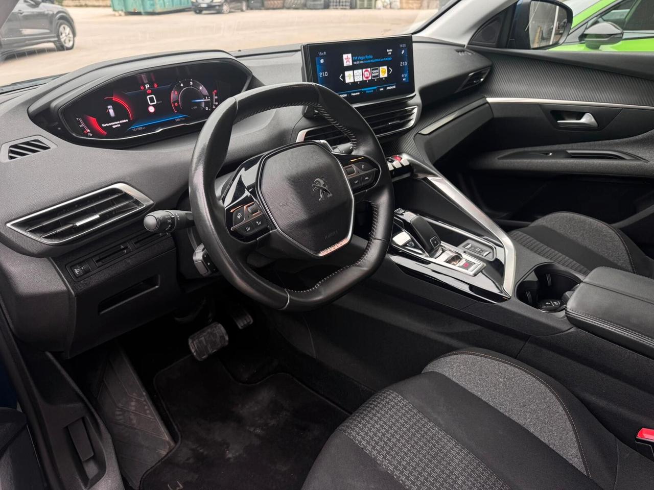 Peugeot 3008 BlueHDi 130 S&S EAT8 Active