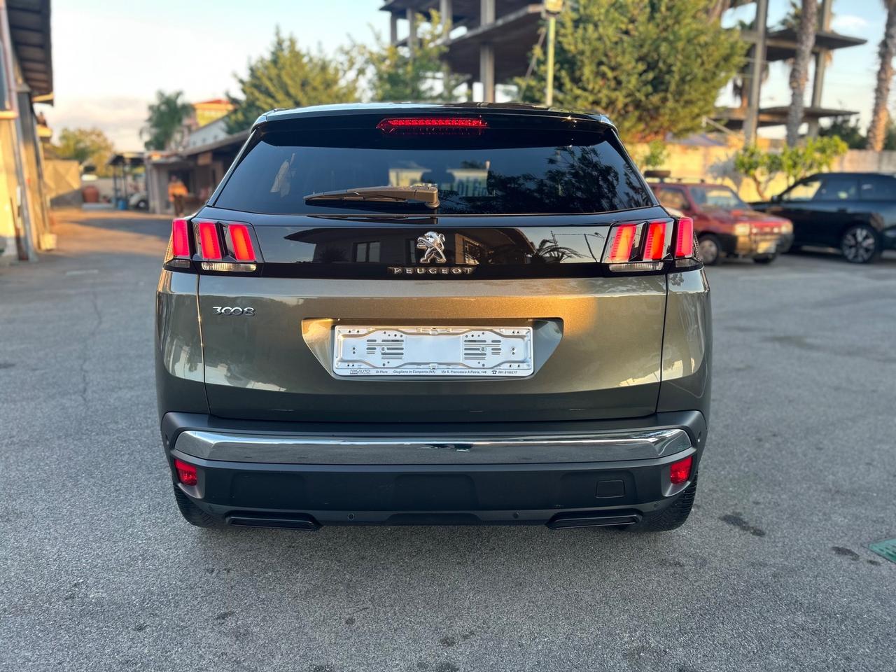 Peugeot 3008 HDi 120Cv Allure