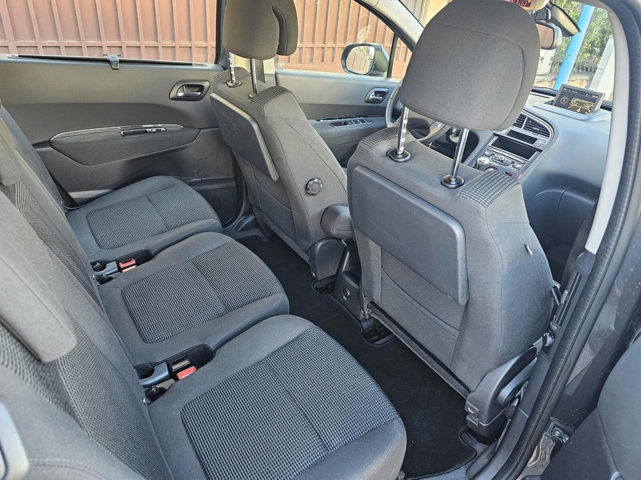 PEUGEOT 5008 1.6 hDi 7 POSTI "OK PER NEOPATENTATI"