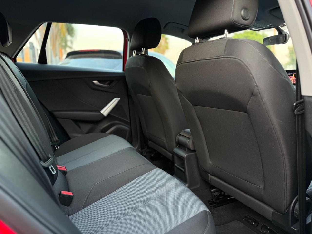 Audi Q2 1.6 TDI Design UNICO PROP - 2017