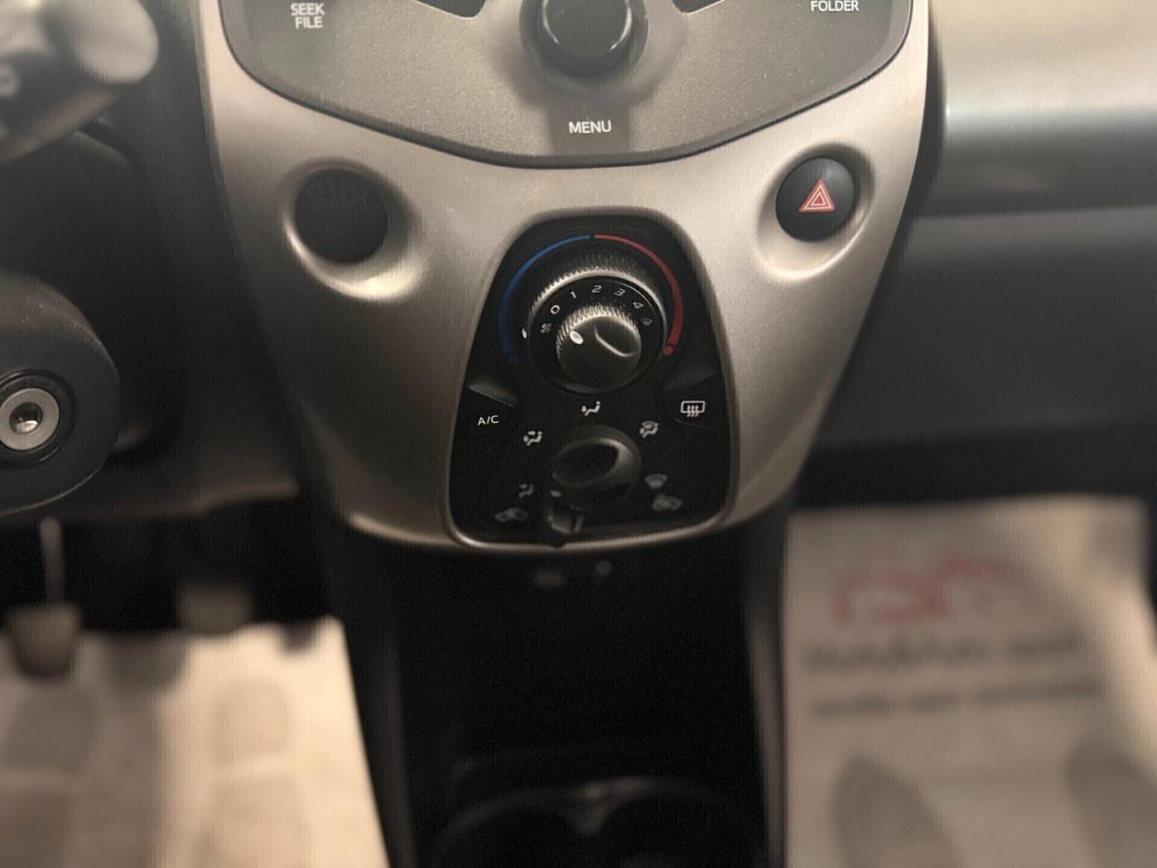 Citroen C1 VTi 68 ETG 5 porte Feel