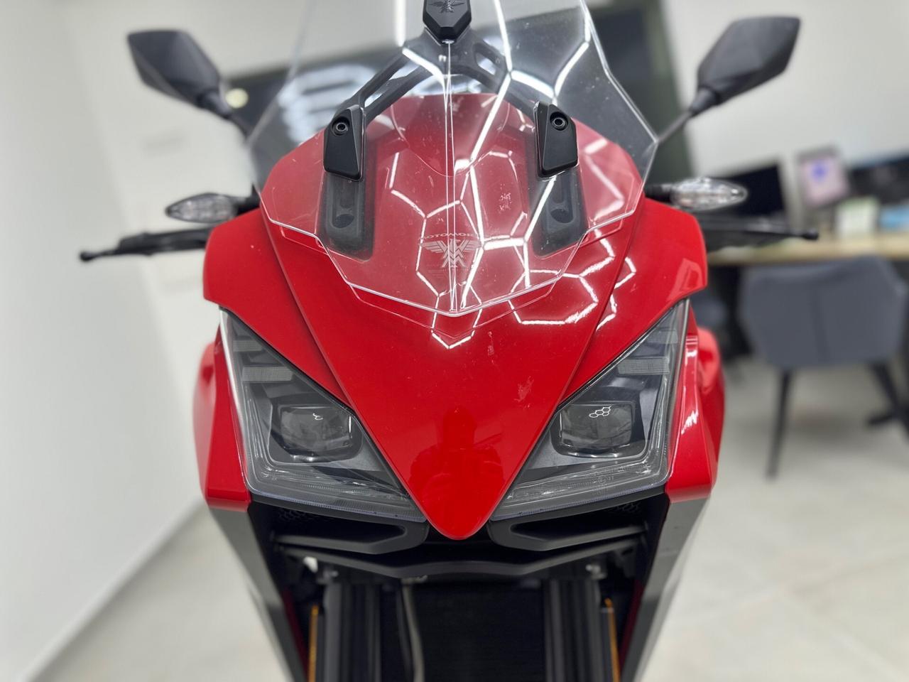 Moto Morini X-Cape 649 GOLD WHEELS