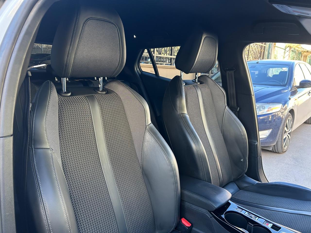 Peugeot 2008 BlueHDi 130 S&S EAT8 GT Pack