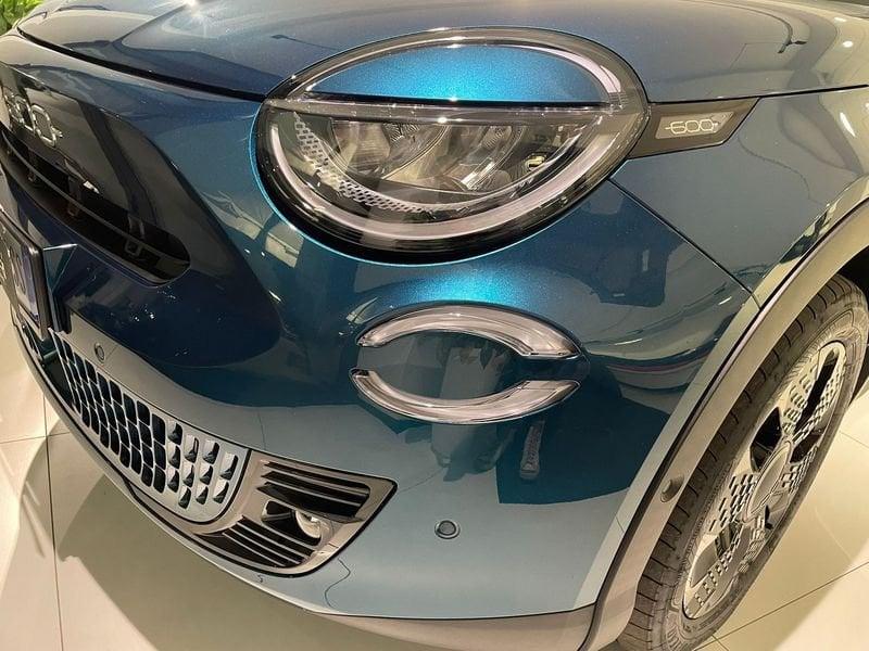FIAT 600 600 Hybrid 100 CV DCT MHEV La Prima