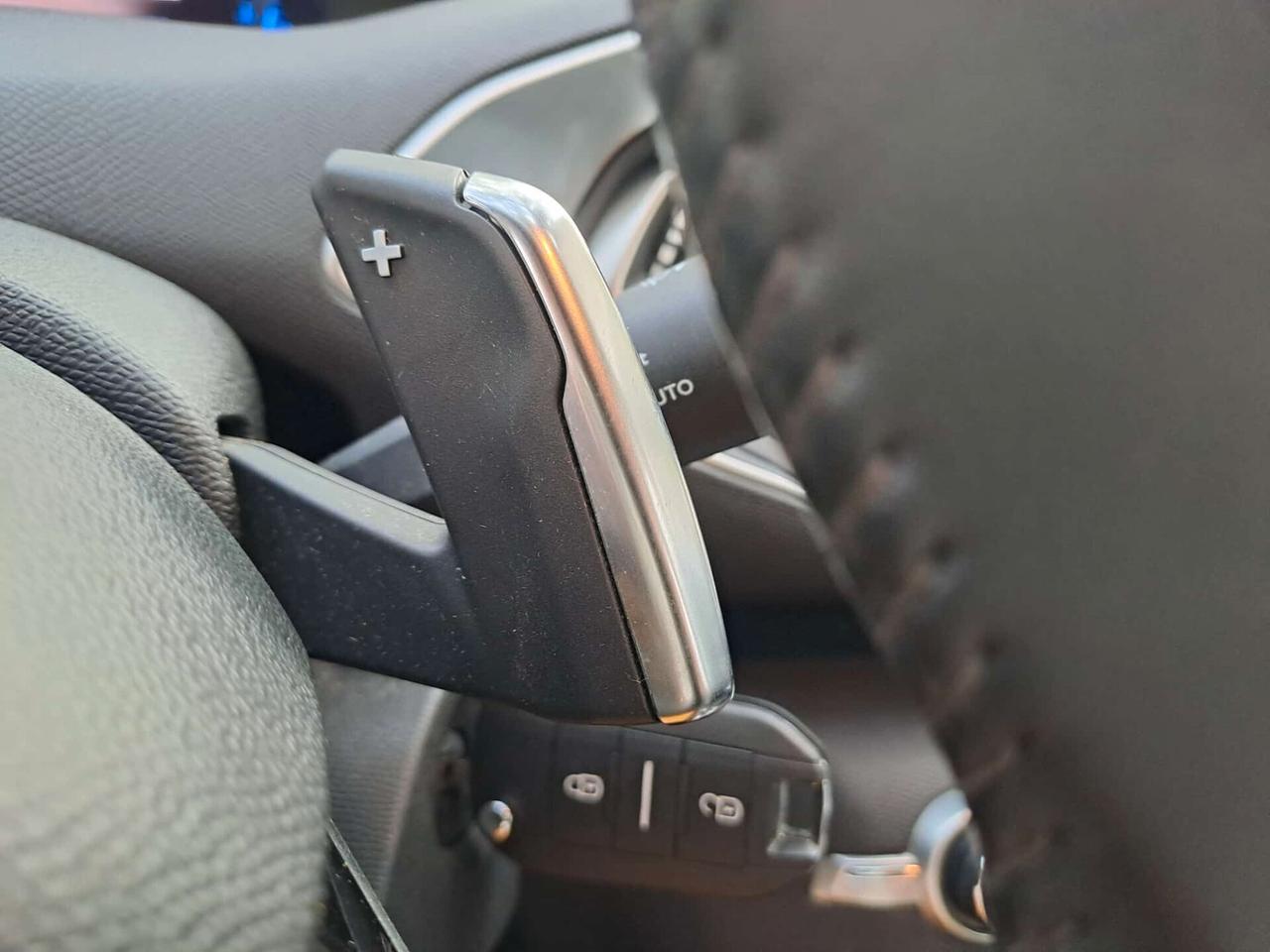 Peugeot 308 BlueHDi 130 EAT8