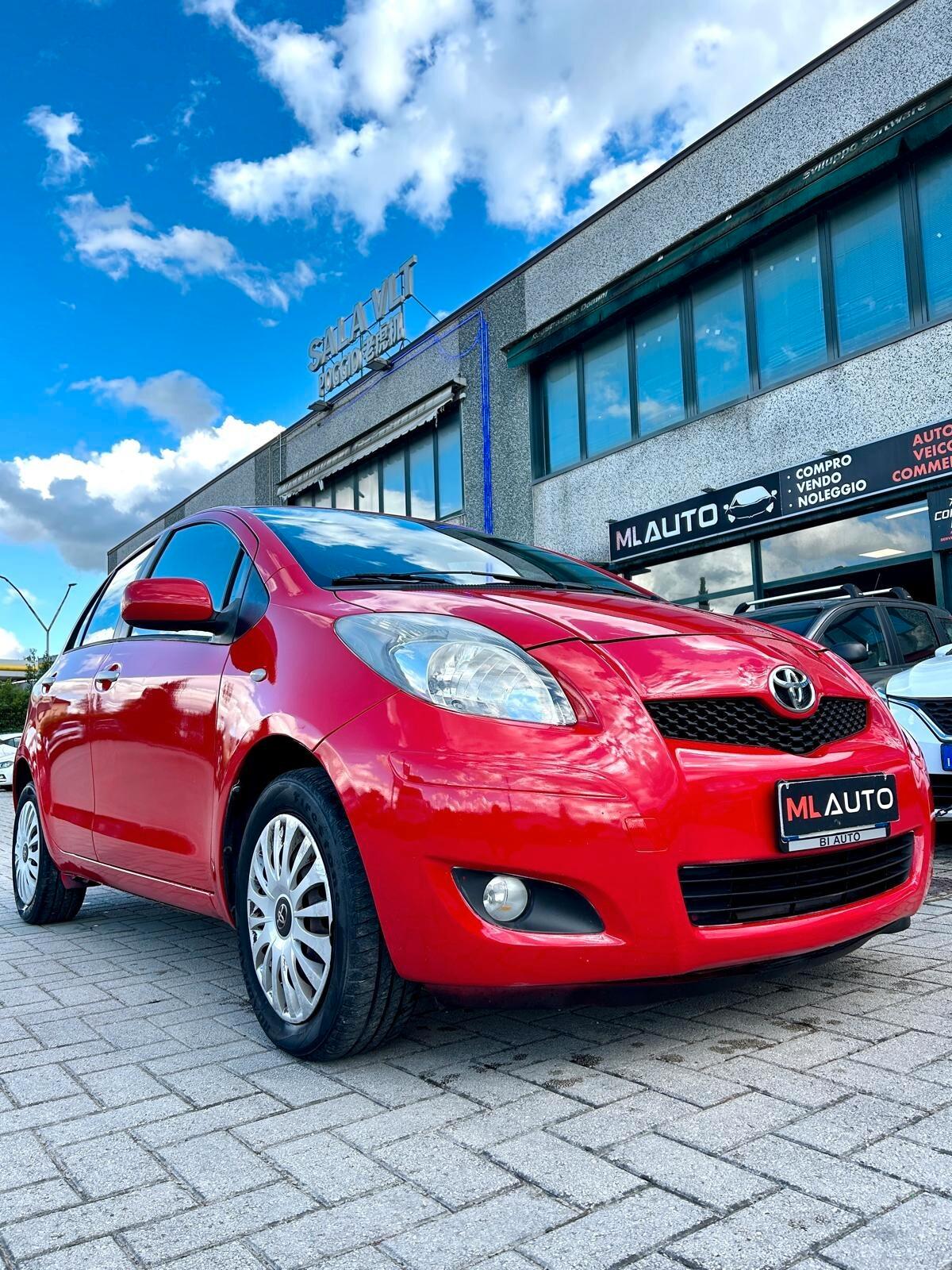 Toyota Yaris 1.0 5 porte Sol - ok neopatentato