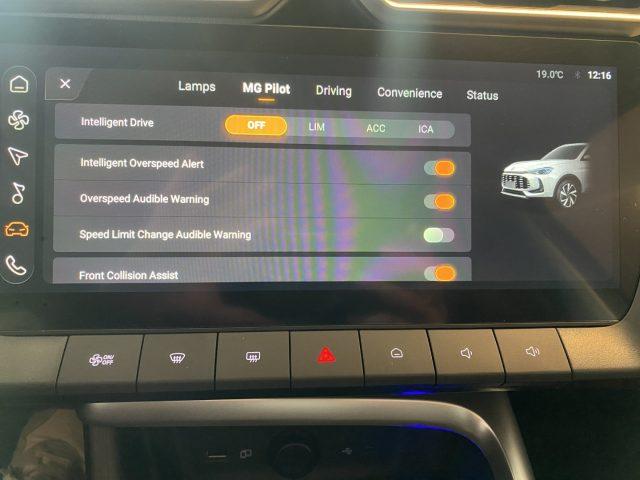 MG ZS NUOVA 1.5 Hybrid+ Luxury