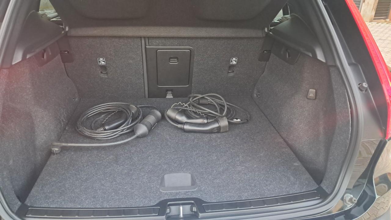 Volvo XC40 T4 Recharge Plug-in Hybrid R-design