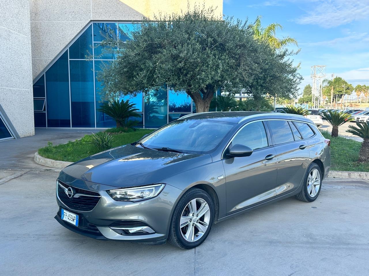 Opel Insignia Sports Tourer 1.6 cdti ecotec Advance