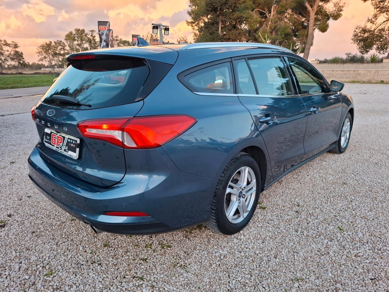 Ford Focus 1.5 TDCI 120cv SW *NAVY-LED-CAM*