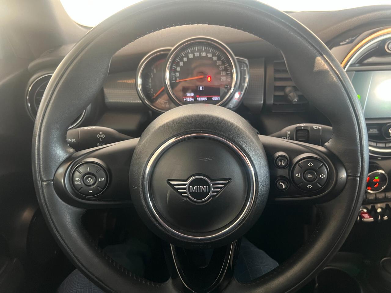 Mini 1.5 Cooper Cabrio AUTOMATICA OK NEOPATENTATI