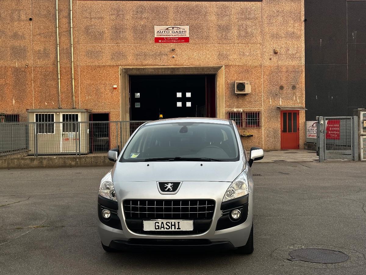 PEUGEOT - 3008 - 1.6 e-HDi 115 CV c.r. Business