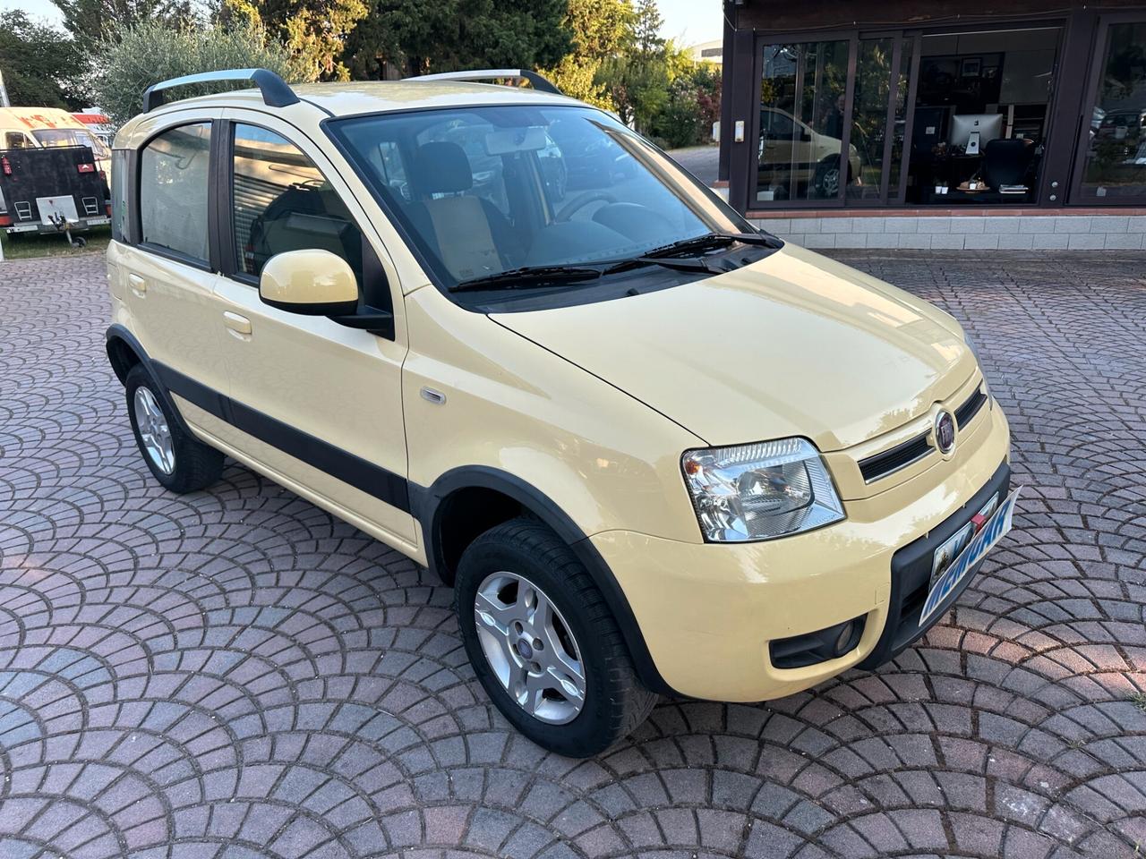 Fiat Panda 1.3 MJT 16V 4x4 IDONEA PER NEOPATENTATI PERMUTABILE