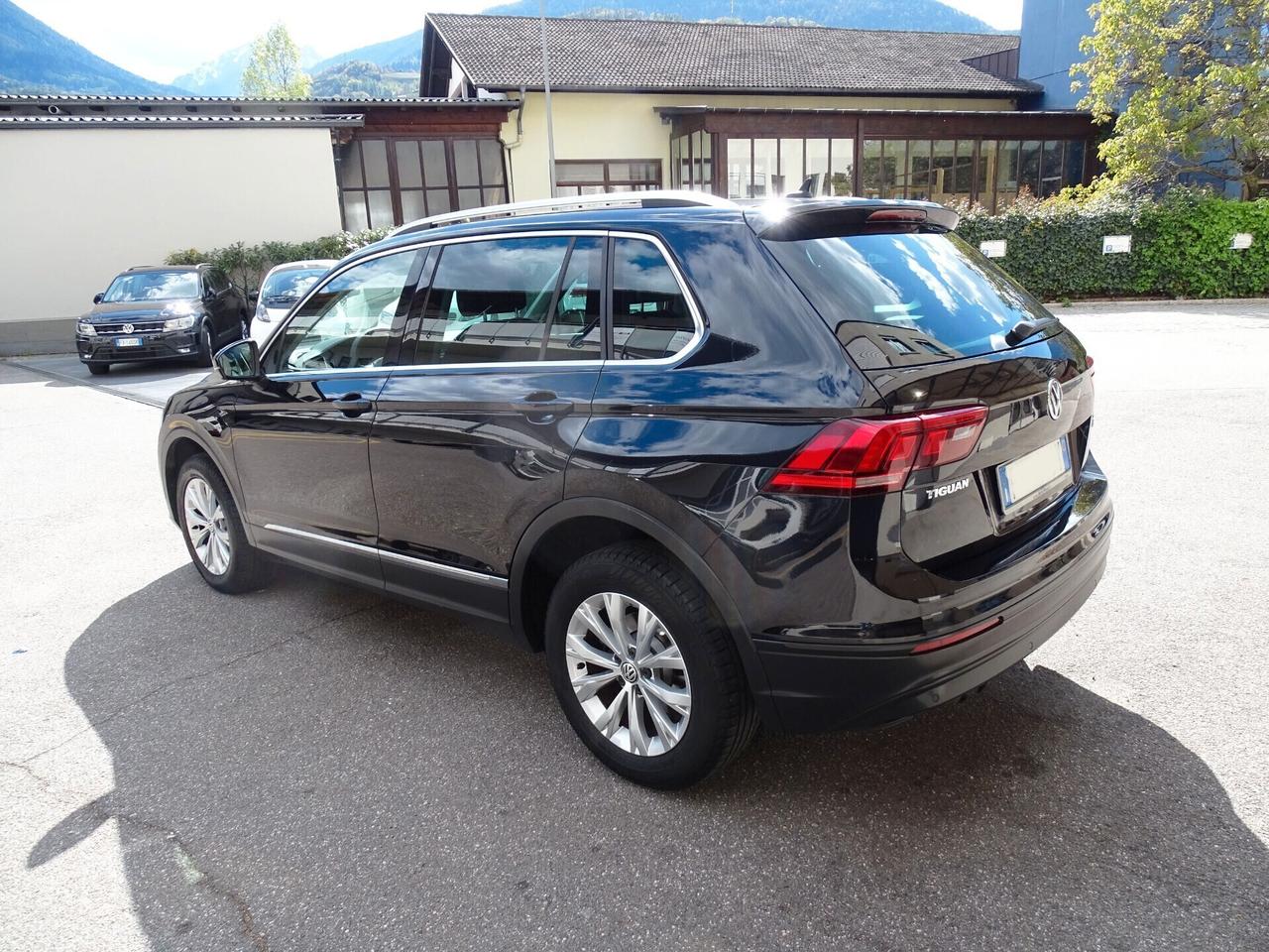 Volkswagen Tiguan 2.0 TDI SCR DSG 4MOTION Business BMT