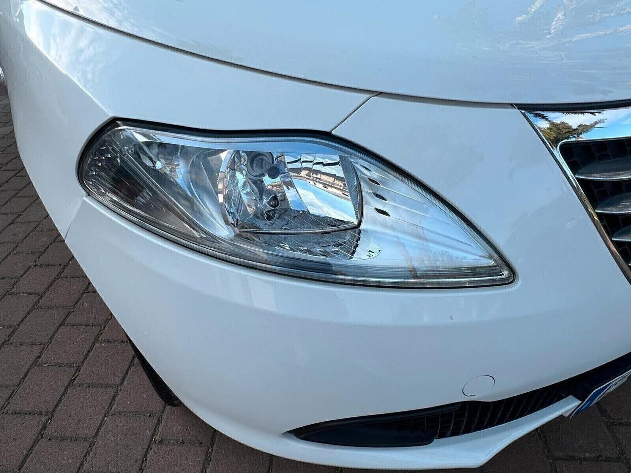 Lancia Ypsilon 1.3 MJT 16V 95 CV 5 porte S&S Gold