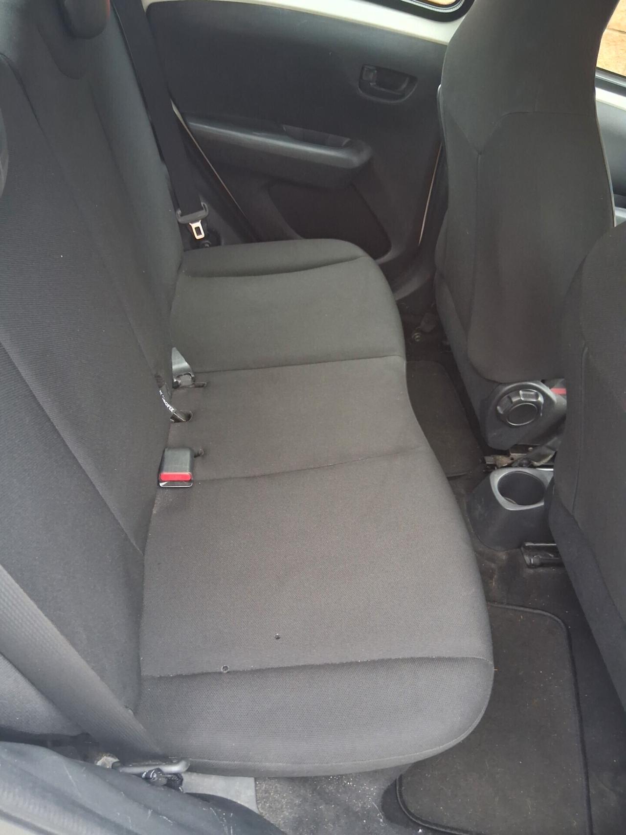 Peugeot 108 VTi 68 ETG 5 Porte Automatica