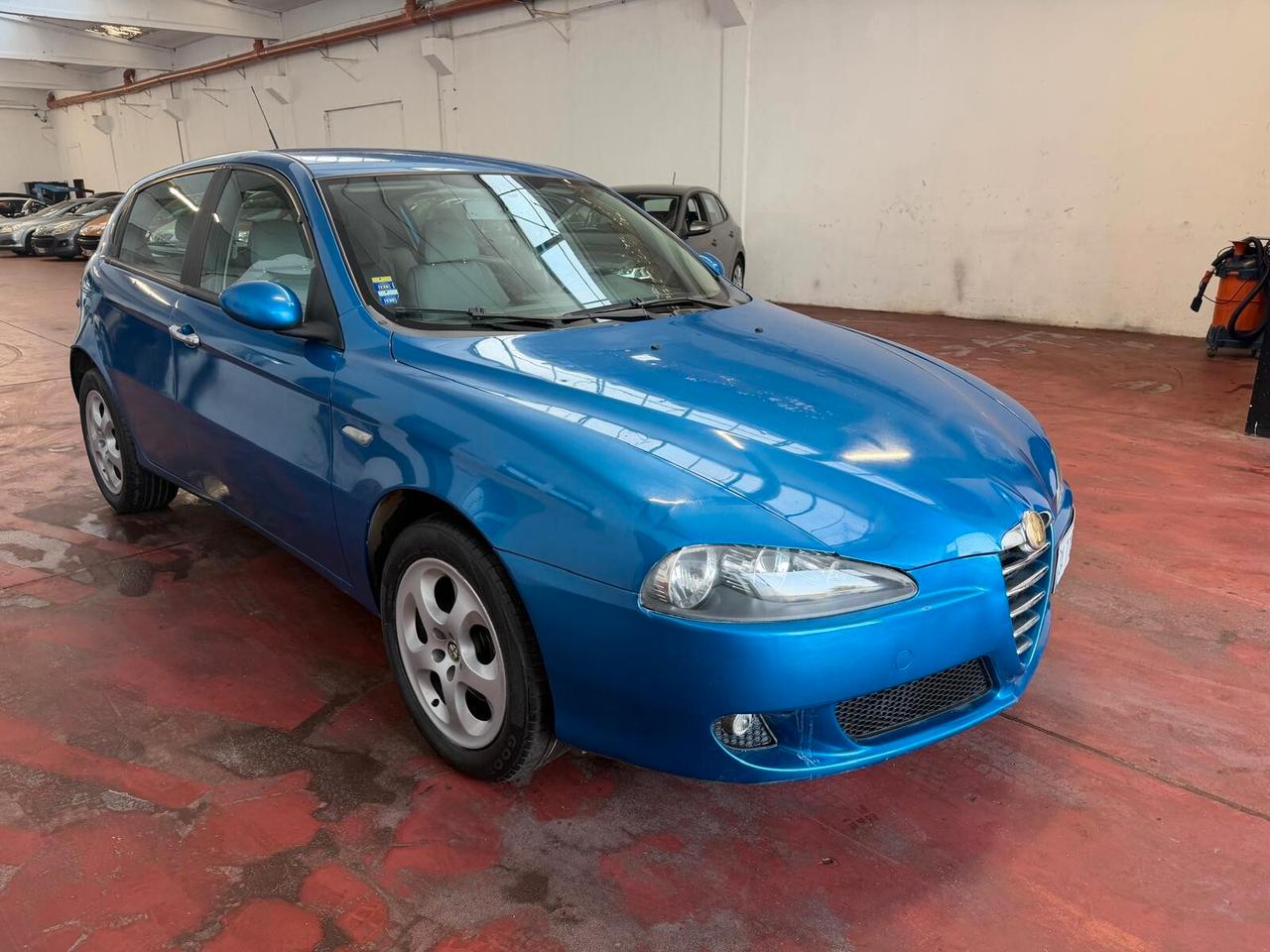Alfa Romeo 147 1.6 16V TS 5 porte Black Line