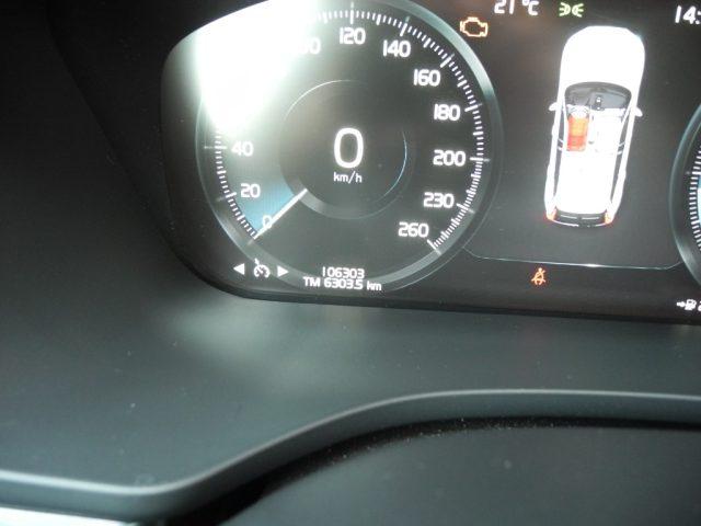 VOLVO XC60 2.0 D AWD Geartronic Business Plus Hybrid autom.