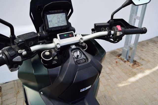 Honda X-ADV 750 DCT 55 cv