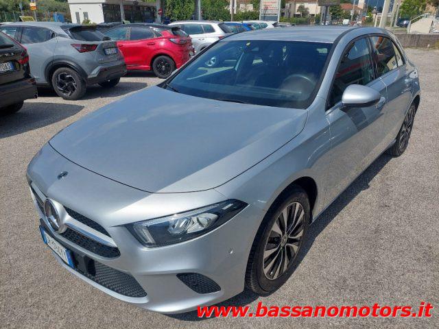 MERCEDES-BENZ A 250 e hybrid EQ Business Plug In