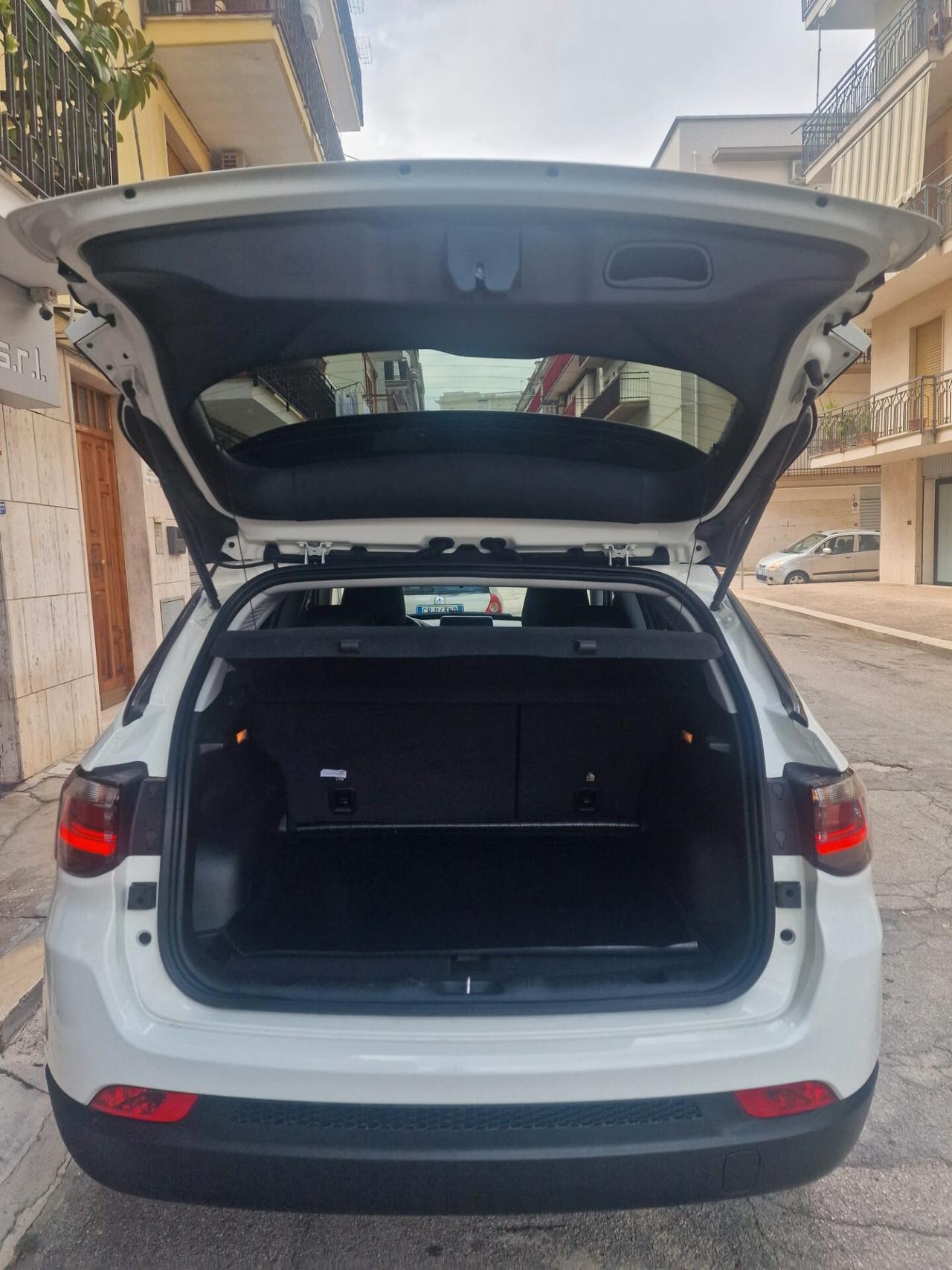 Jeep Compass 1.6 Multijet II 2WD Night Eagle