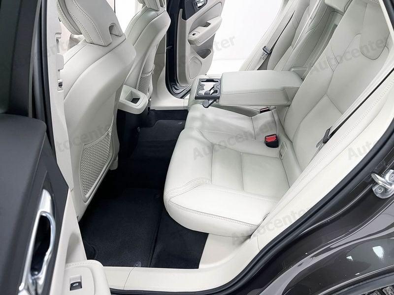 Volvo XC60 B5 (b) 250CV AWD GEARTRONIC INSCRIPTION
