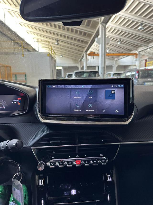 PEUGEOT 2008 PureTech 100 S&S Allure