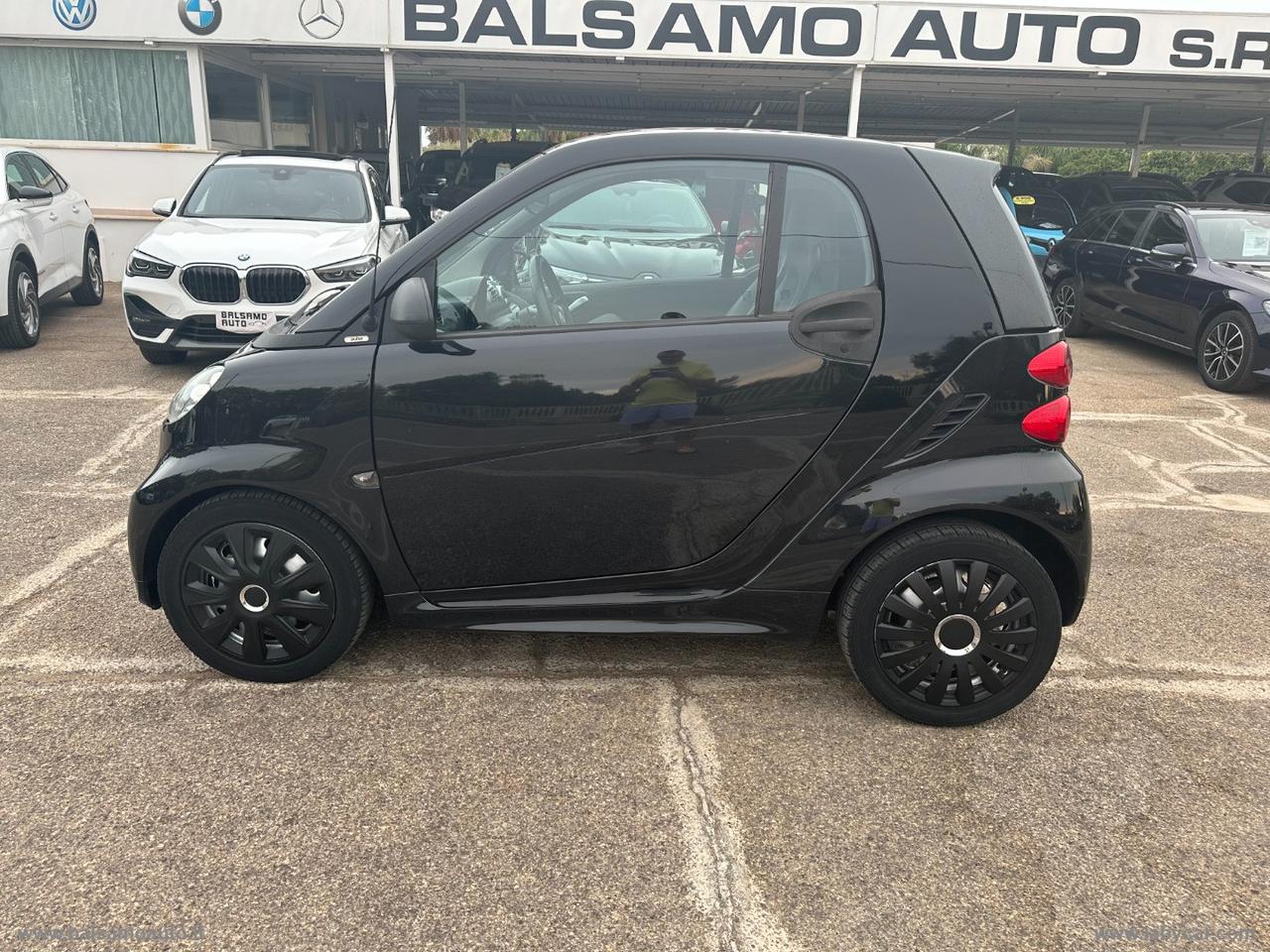 SMART fortwo 1000 52 kW MHD coupé Special One