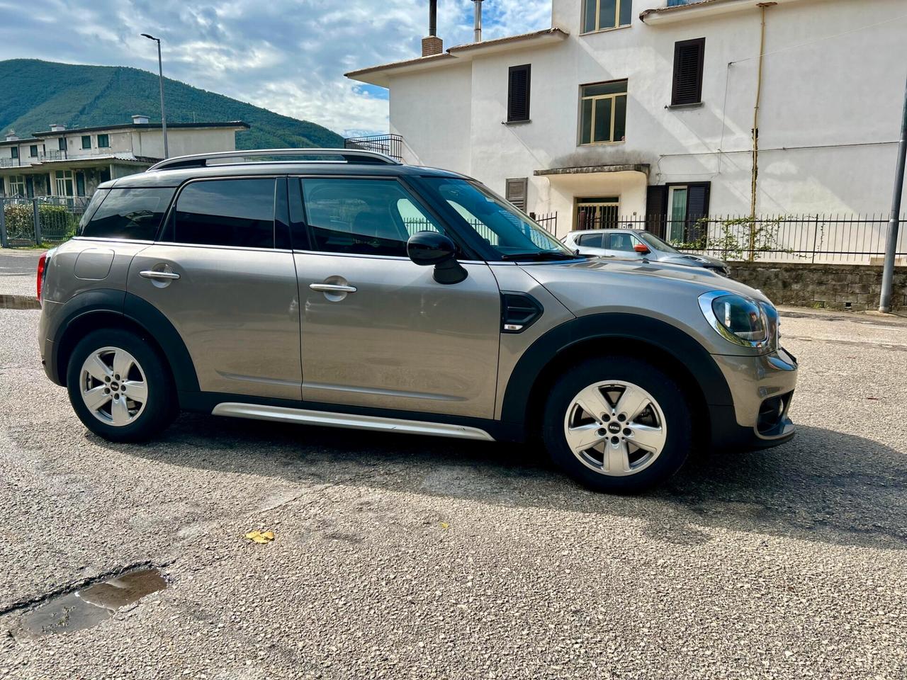 Mini Cooper D Countryman 2.0