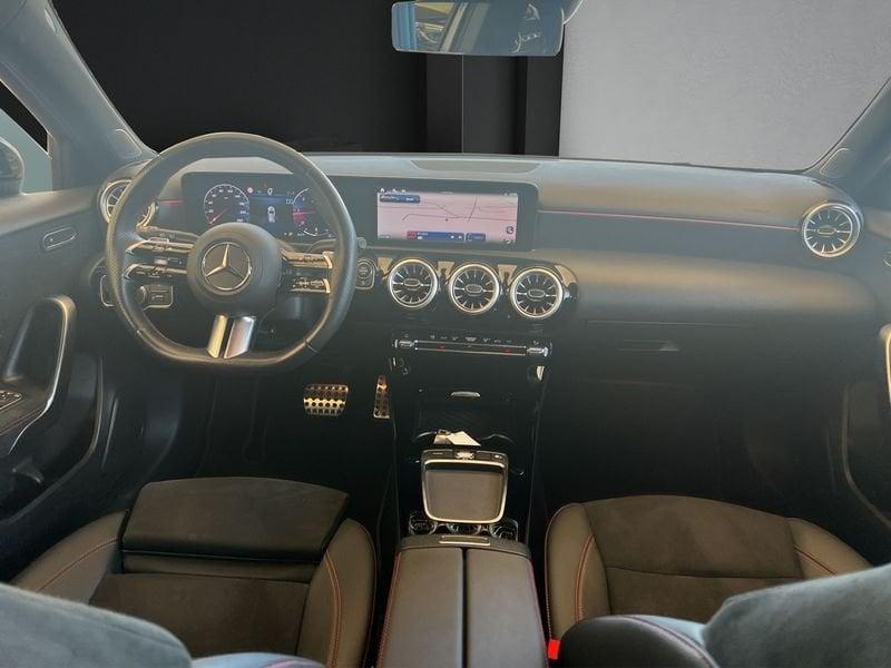 Mercedes-Benz Classe A A 180 d AMG Line Advanced Plus