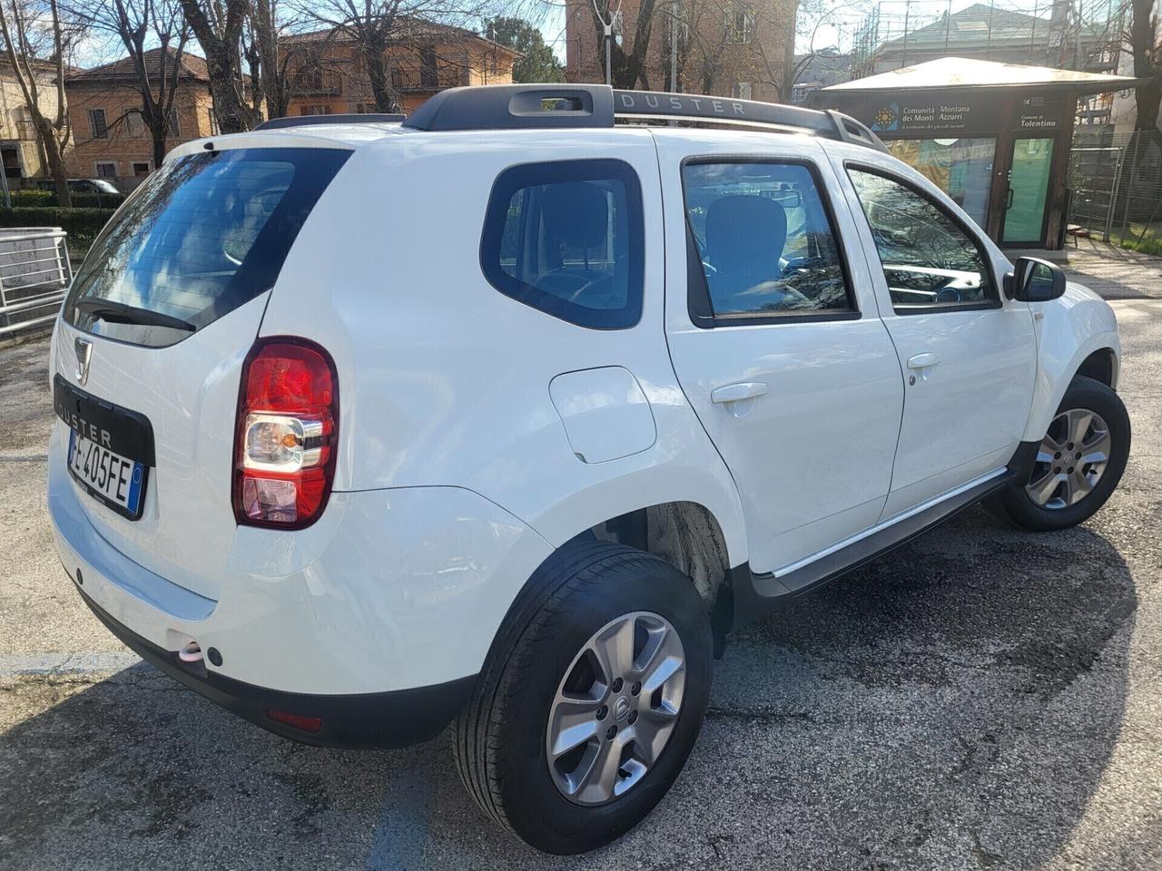 DACIA Duster 1.5 dCi-EURO 6B-NAVI-UNICO PROPRIETAR
