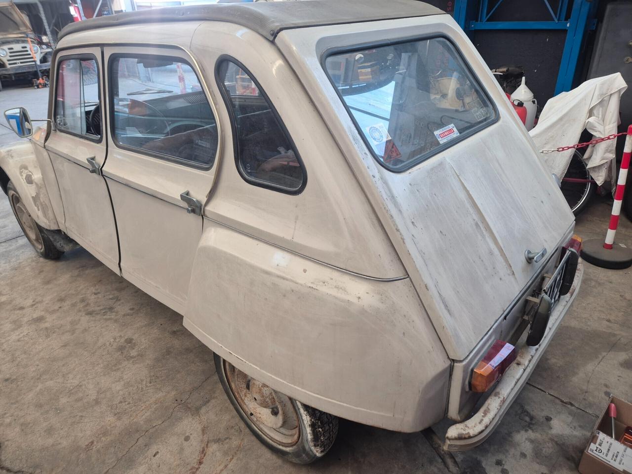 Citroen Dyane 2 cv AYA 2A