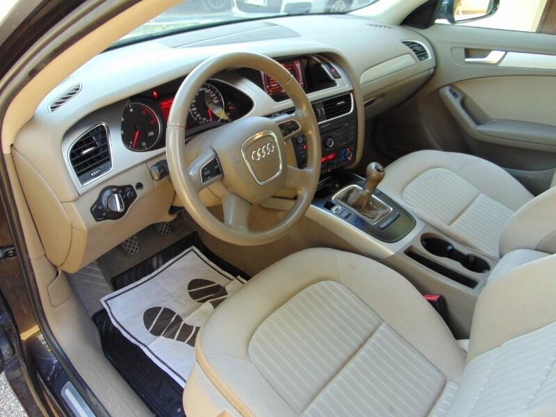 AUDI A4 4ª serie A4 Avant 2.0 TDI 143CV F.AP. ...