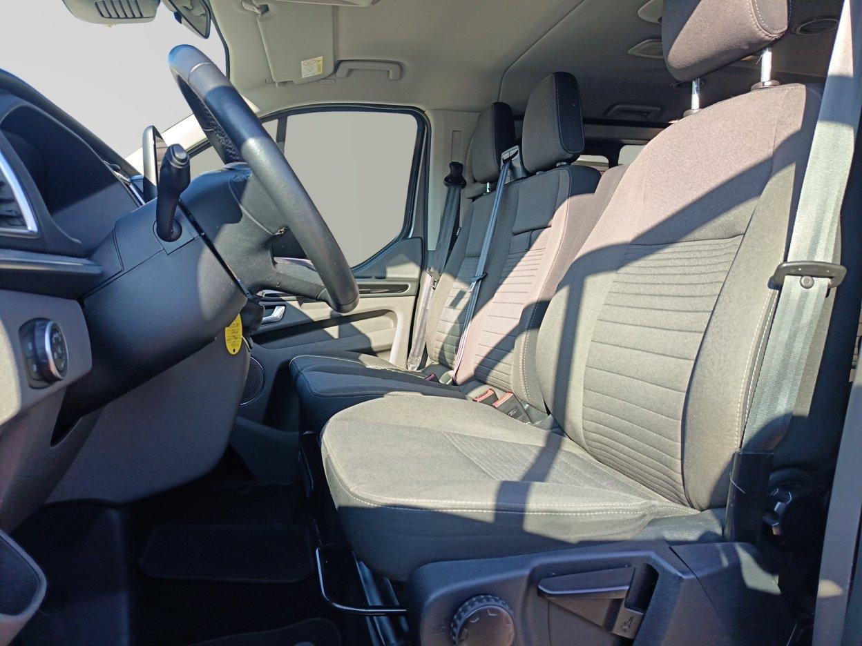 FORD Tourneo Custom 1ª s - Tourneo Custom 320 2.0 EcoBlue 130CV MHEV PC Titanium