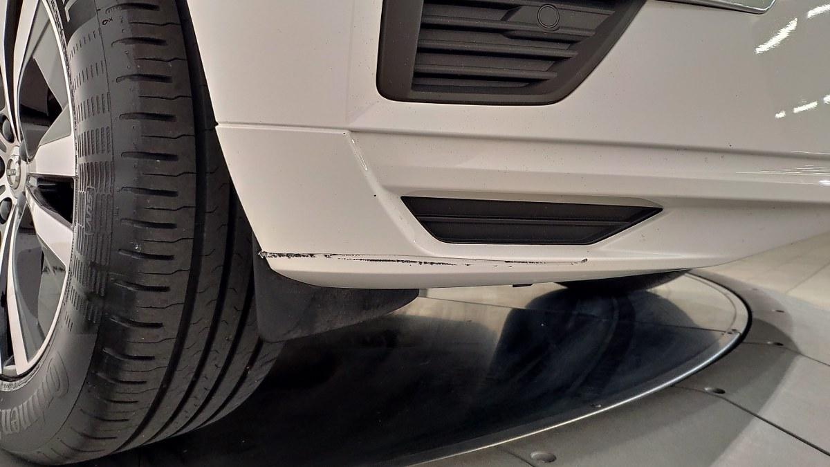 VOLVO Xc60 B4 Mild Hybrid (D) Awd Geartronic Momentum Pro
